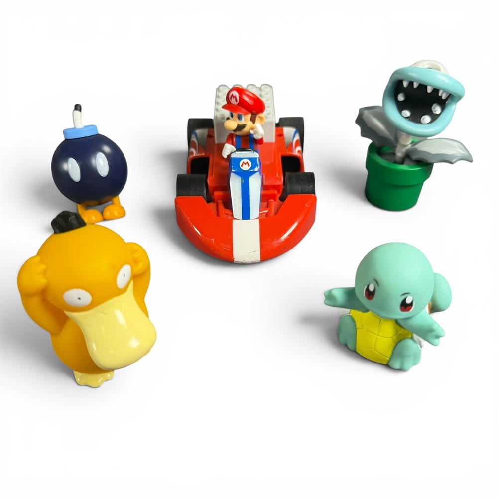 Nintendo Toy Lot Super Mario Kart Jakks Bob-omb Pokemon Psyduck Squirtle